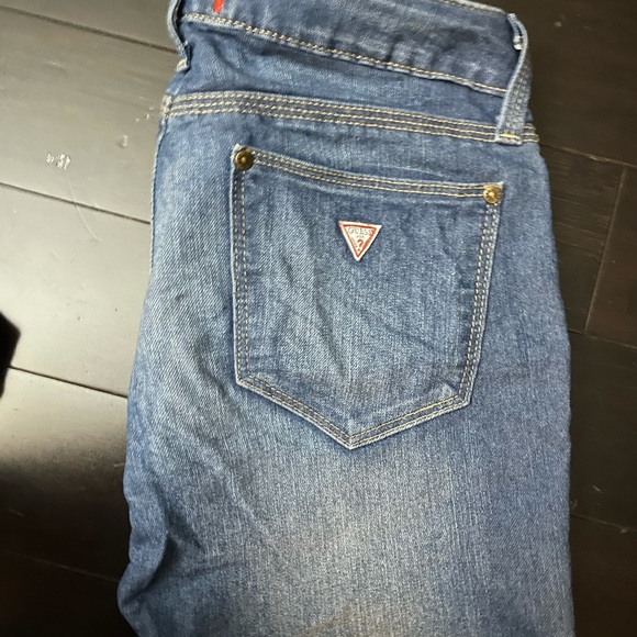 Guess Jeans size 27 - Picture 2 of 3